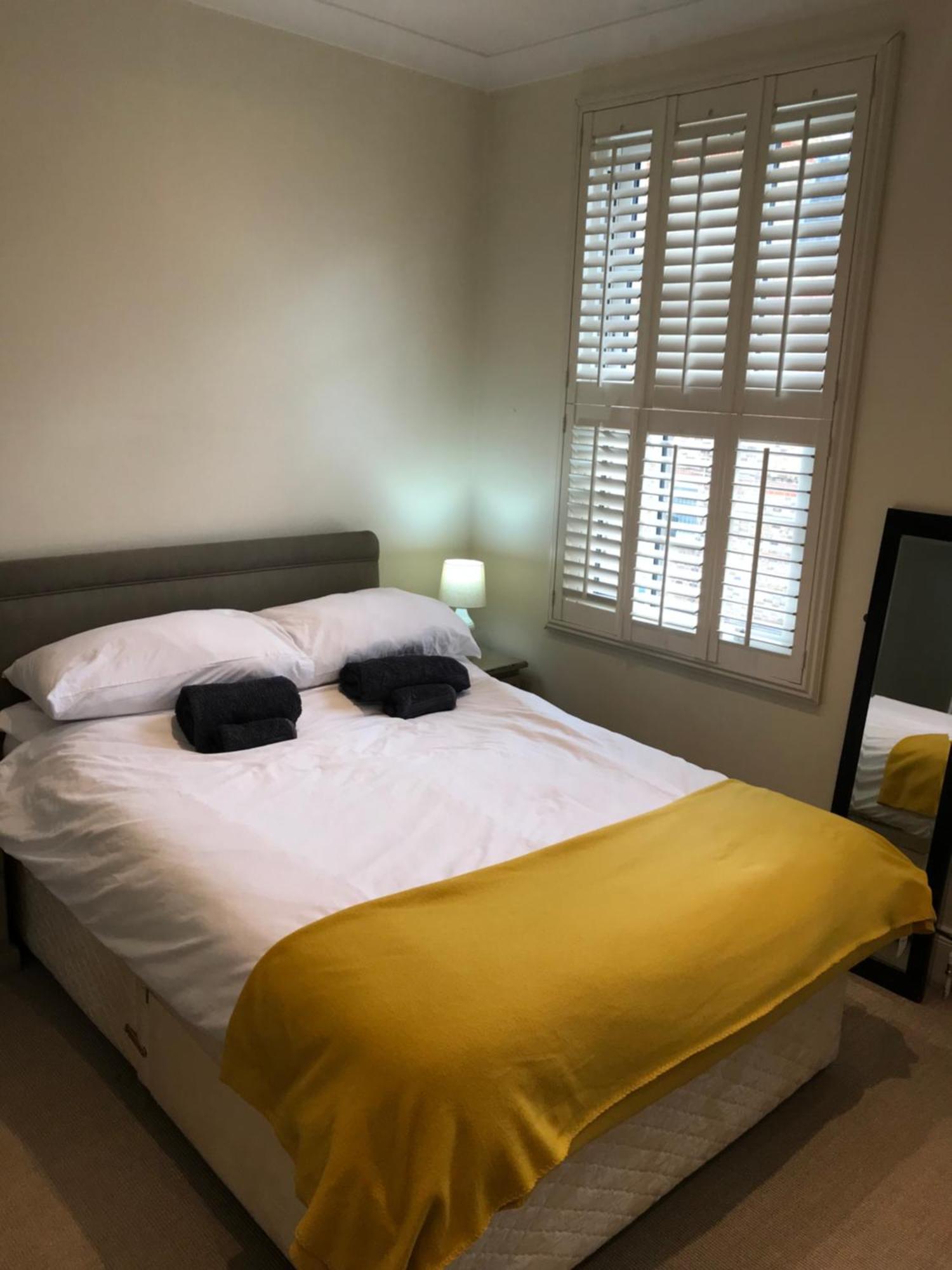 Stylish & Spacious 3 Bed Victorian House Sleeps Up To 7 - Near O2, Museums, Excel, Mazehill Station 12 Mins Direct Into London Bridge Villa Exteriör bild